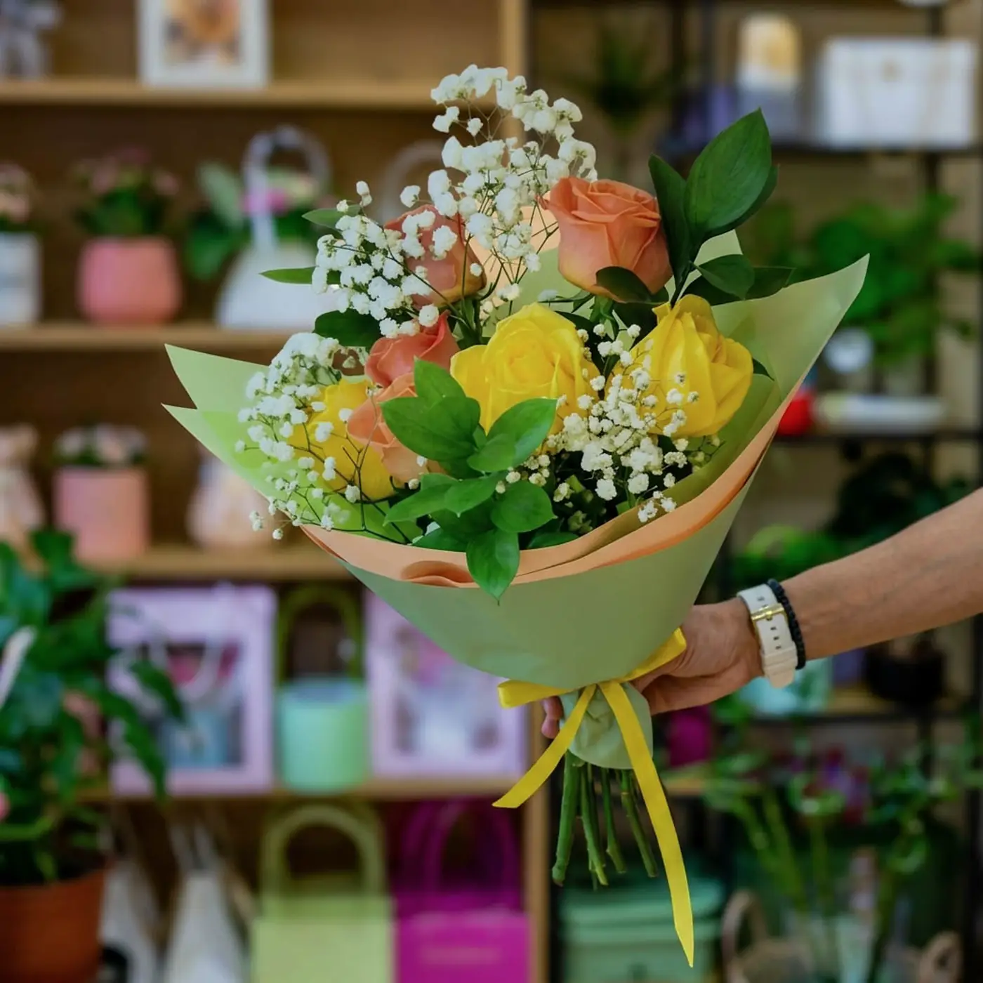Buchet Aurora